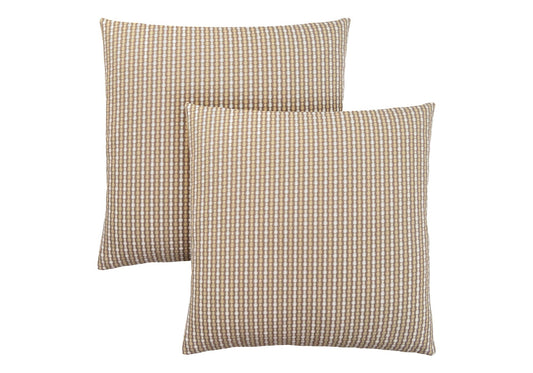 8th Street Square Decorative Throw Pillows with Insert