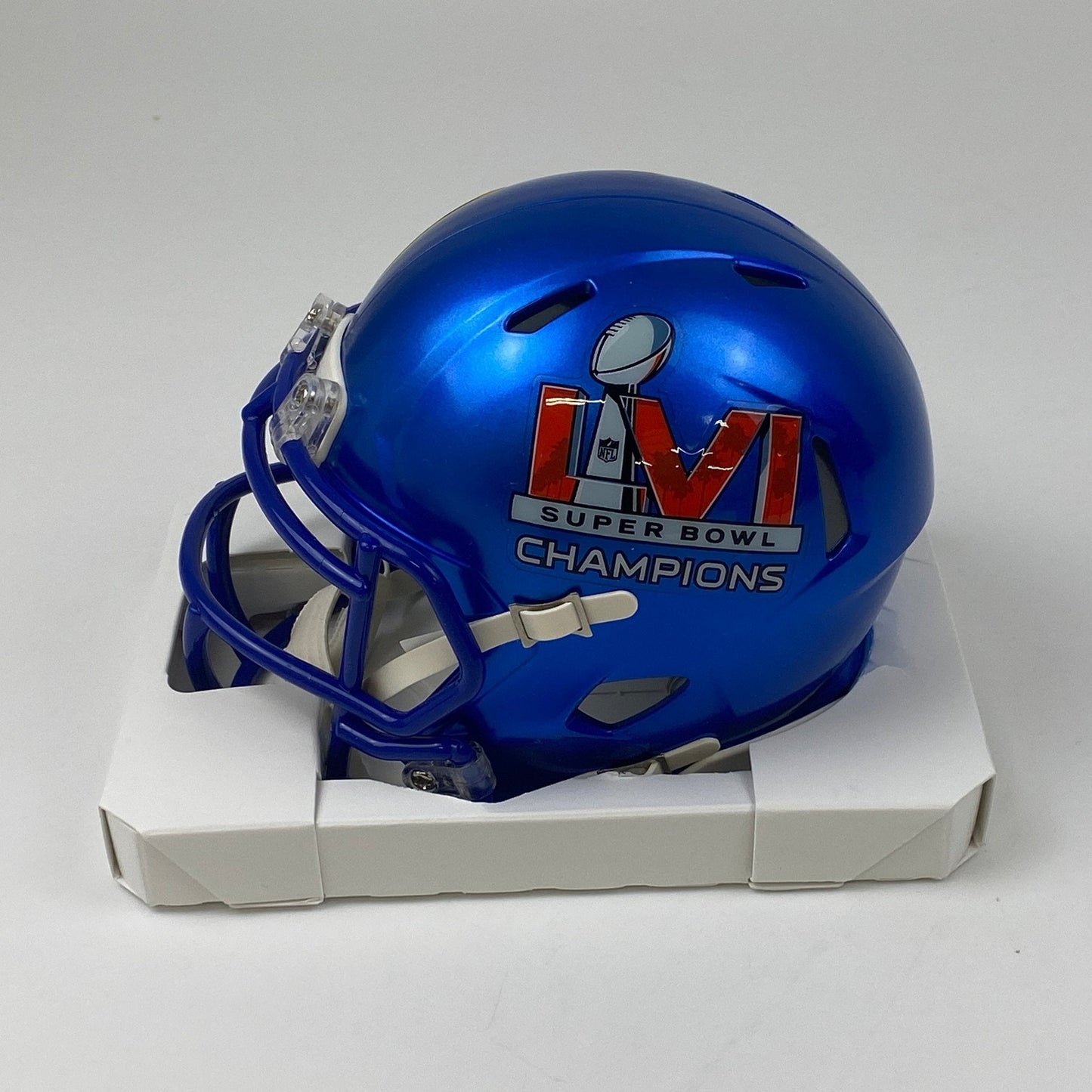 Autographed/Signed Matthew Stafford Los Angeles Rams Super Bowl LVI Champions Mini Football Helmet Fanatics COA