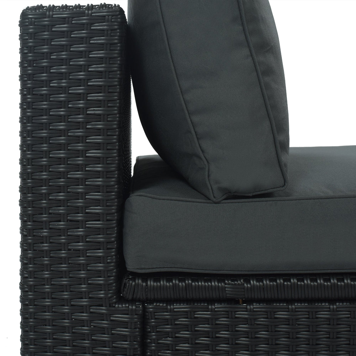 GO 7-Piece Outdoor Wicker Sofa Set