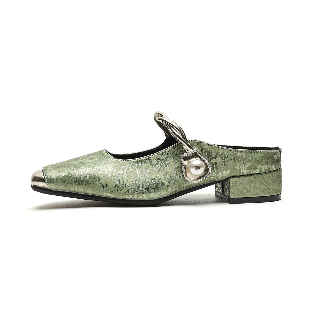 New Chinese Design Closed-toe Slippers For Women Perfect For Stepping Out