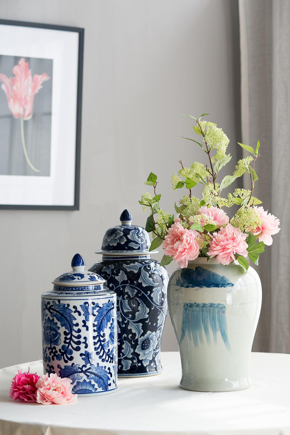 9.5x9.5x18" Porcelain Decorative Ginger Jar