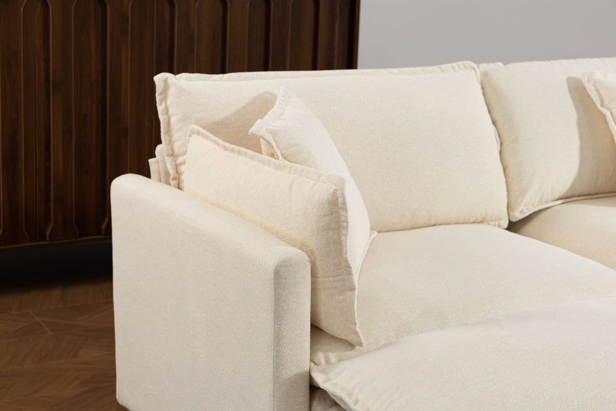 Modern 4-Seater Sectional Sofa with 2 Ottomans