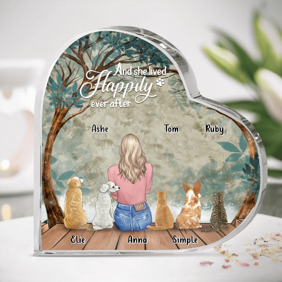Personalized Pet Mom Crystal Heart - Gift Idea For Dog/Cat Lover with up to 5 Pets - And She Lived Happily Ever After