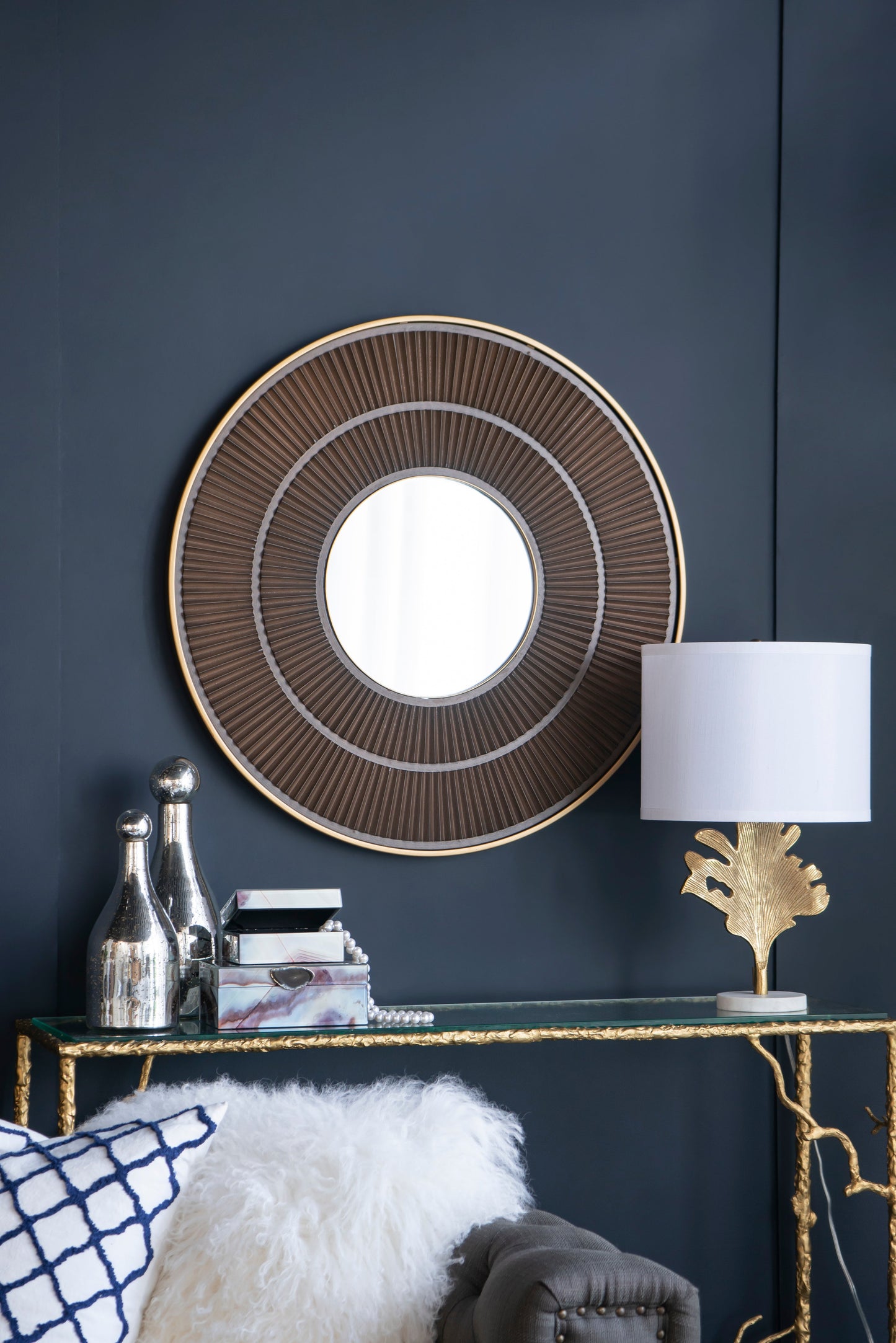 D13x22.2" Table Lamp