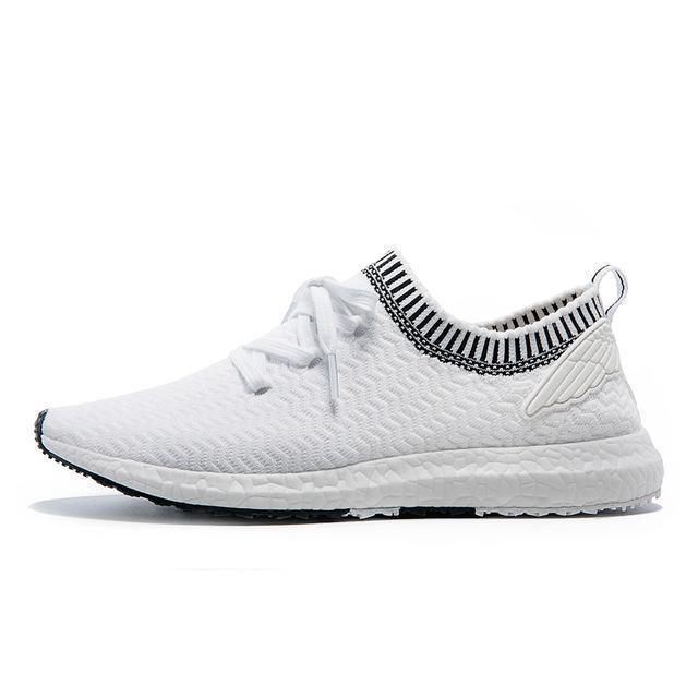 New Man's Running Shoes