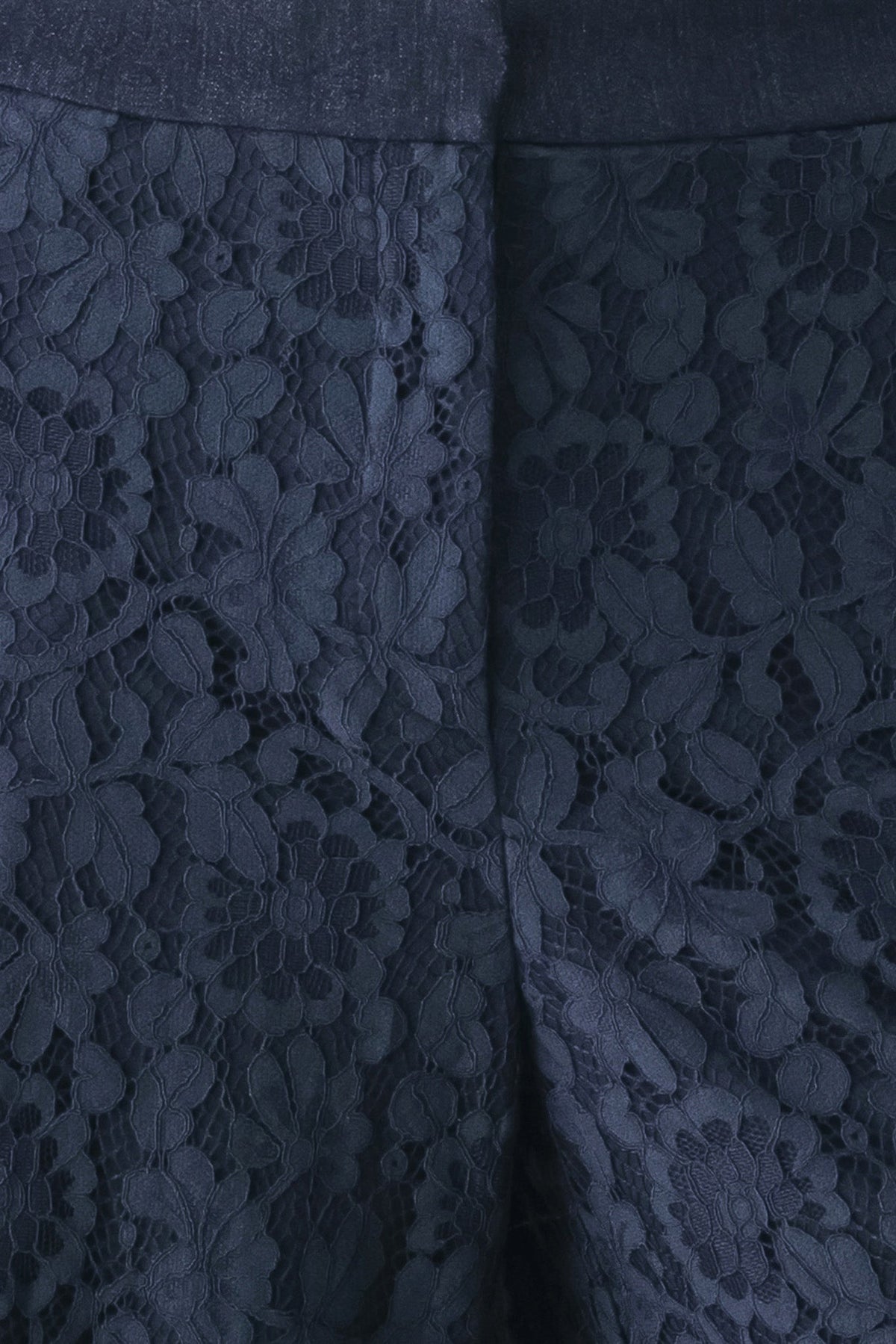 MIDNIGHT PETAL FLOW WOVEN LACE PANTS