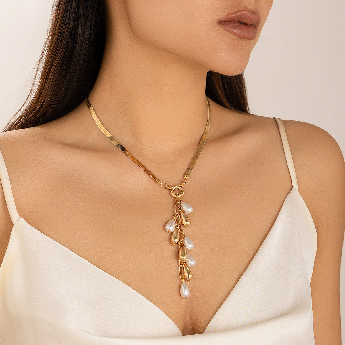 Snake Chain Necklace Retro Pearl Tassel
