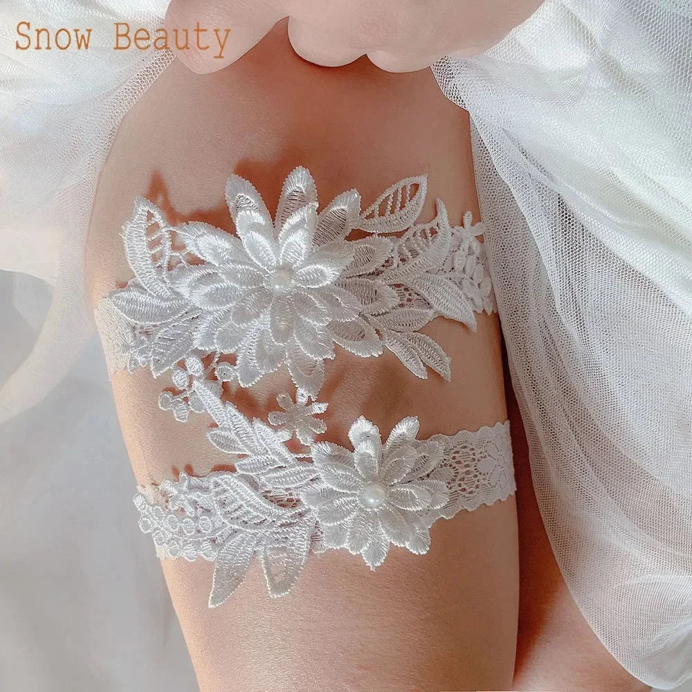 K03 2 PCS Sexy Lace Flower Crystal Pearls Wedding Garter Belt Thigh Ring Bridal Leg Garter Stocking Garter Belt Girl Women
