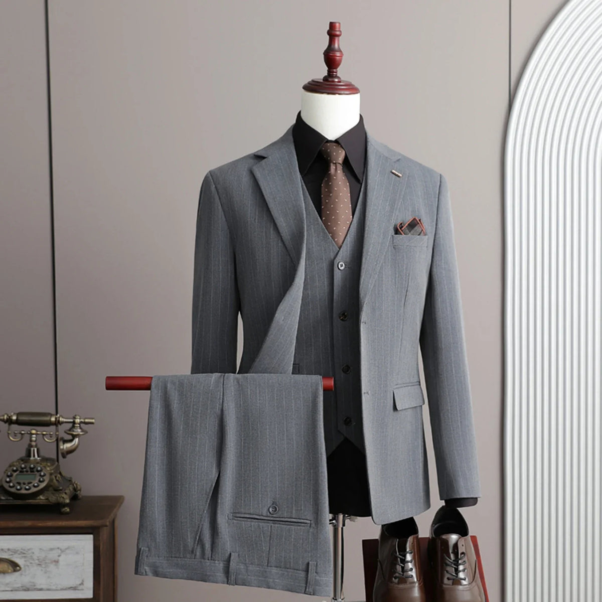 A Stylish and Cool Striped Casual Business Three-Piece Suit Set for