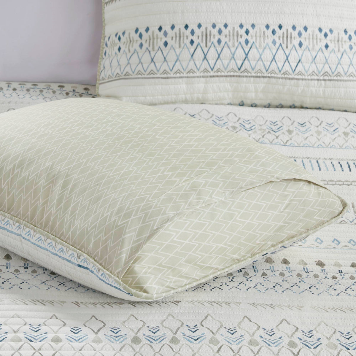 3 Piece Printed Microfiber Seersucker Quilt Set Taupe/Blue Full/Queen