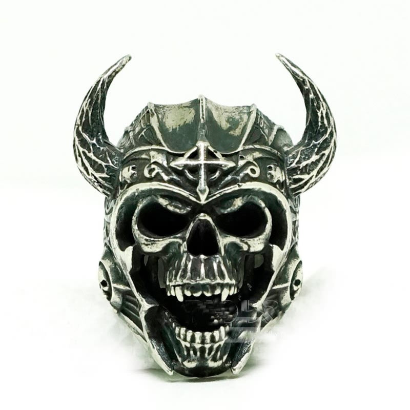 Exaggerated Personality Bull-horn Skull Ring