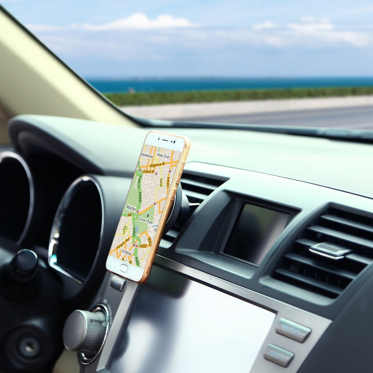Qi Wireless Car Charger Magnetic Car Phone Charger 5W Charging Pad Air Vent Phone Mount Holder for iPhone XS MAX XR Galaxy S10 S9 Tablet GPS Device