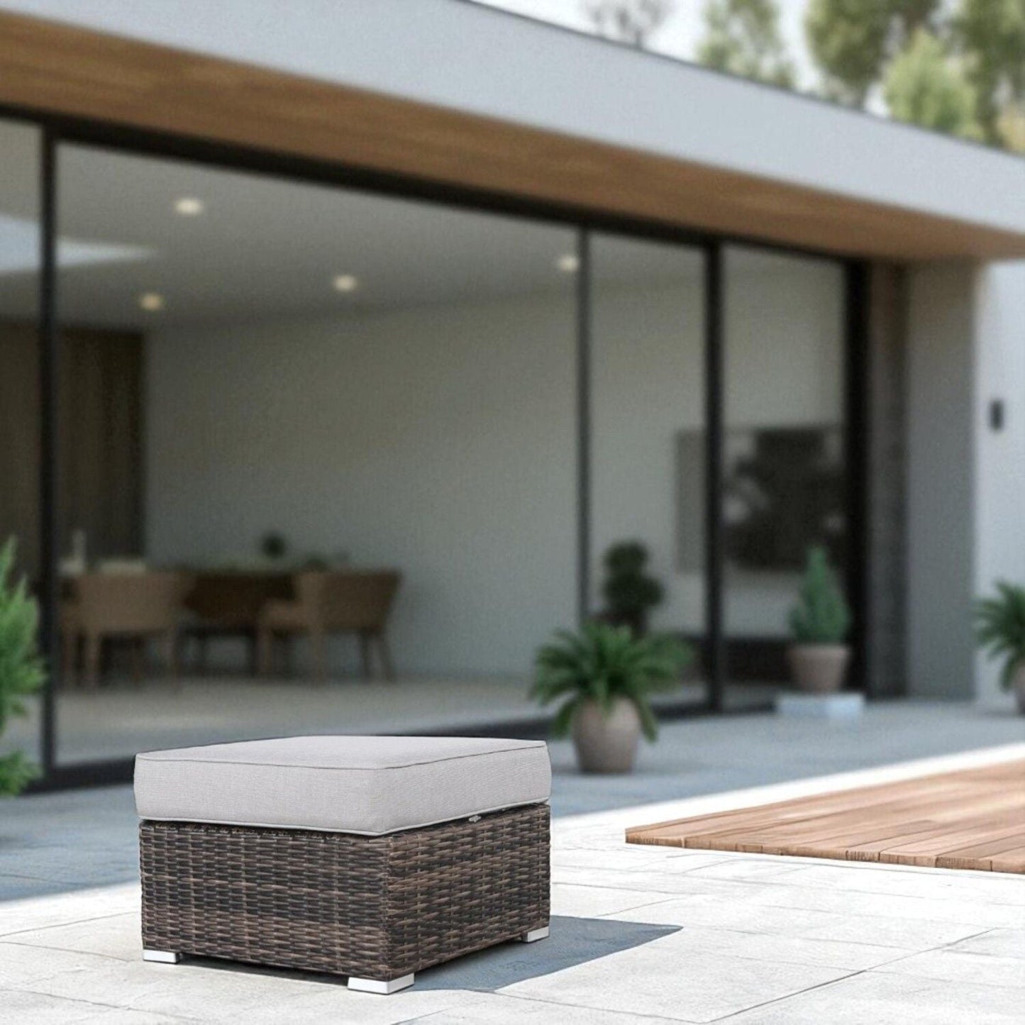 Stylish Outdoor Ottoman With Cushion For Comfort