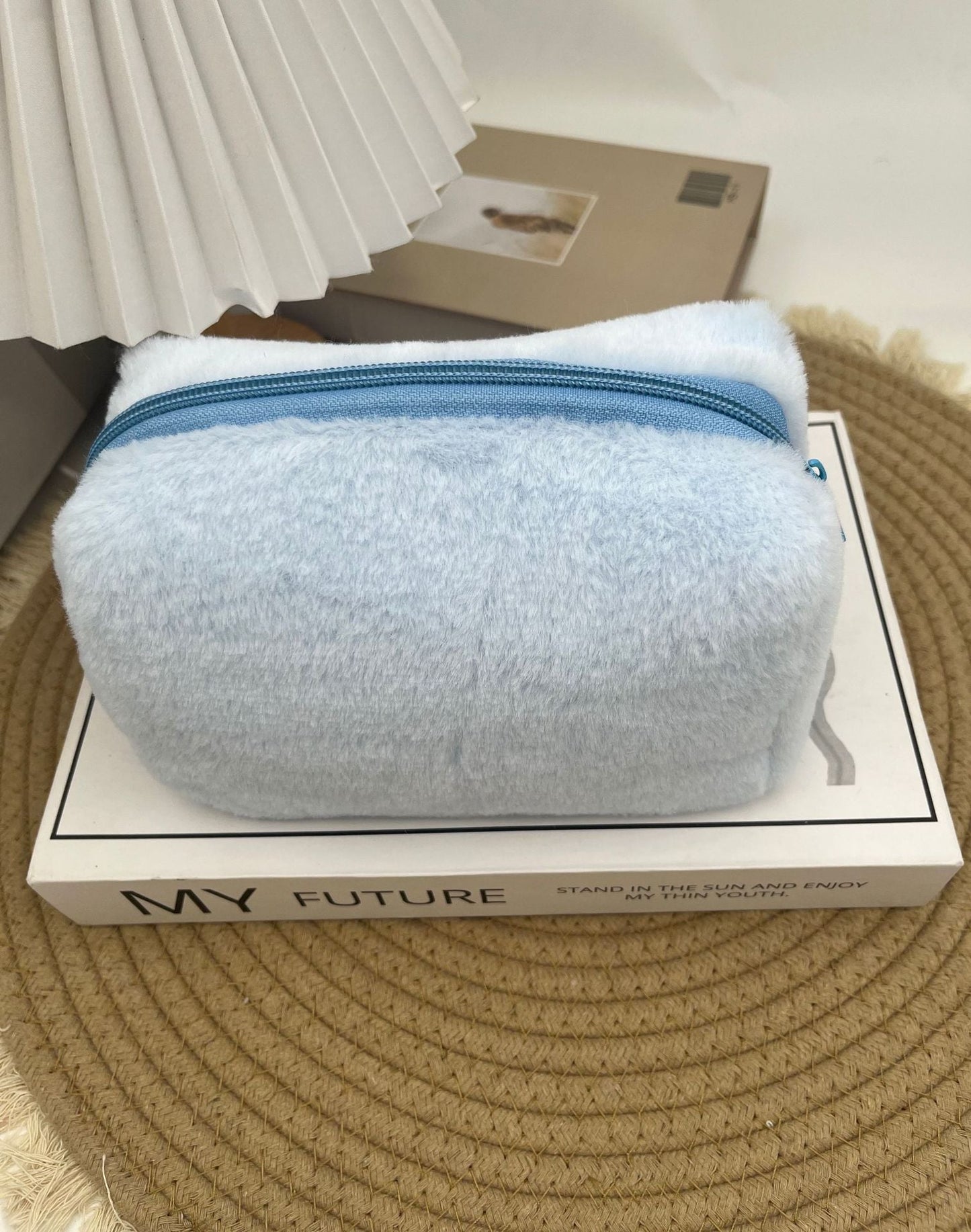 Large-Capacity Soft And Fluffy Plush Makeup Bag For Girls
