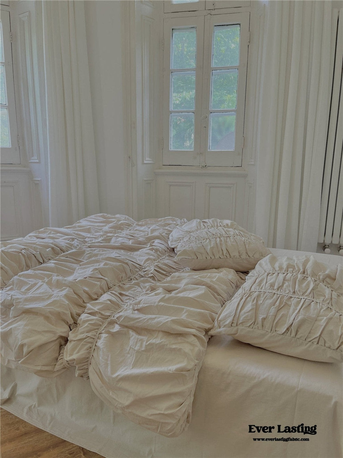 Royal Pillowcases / Beige