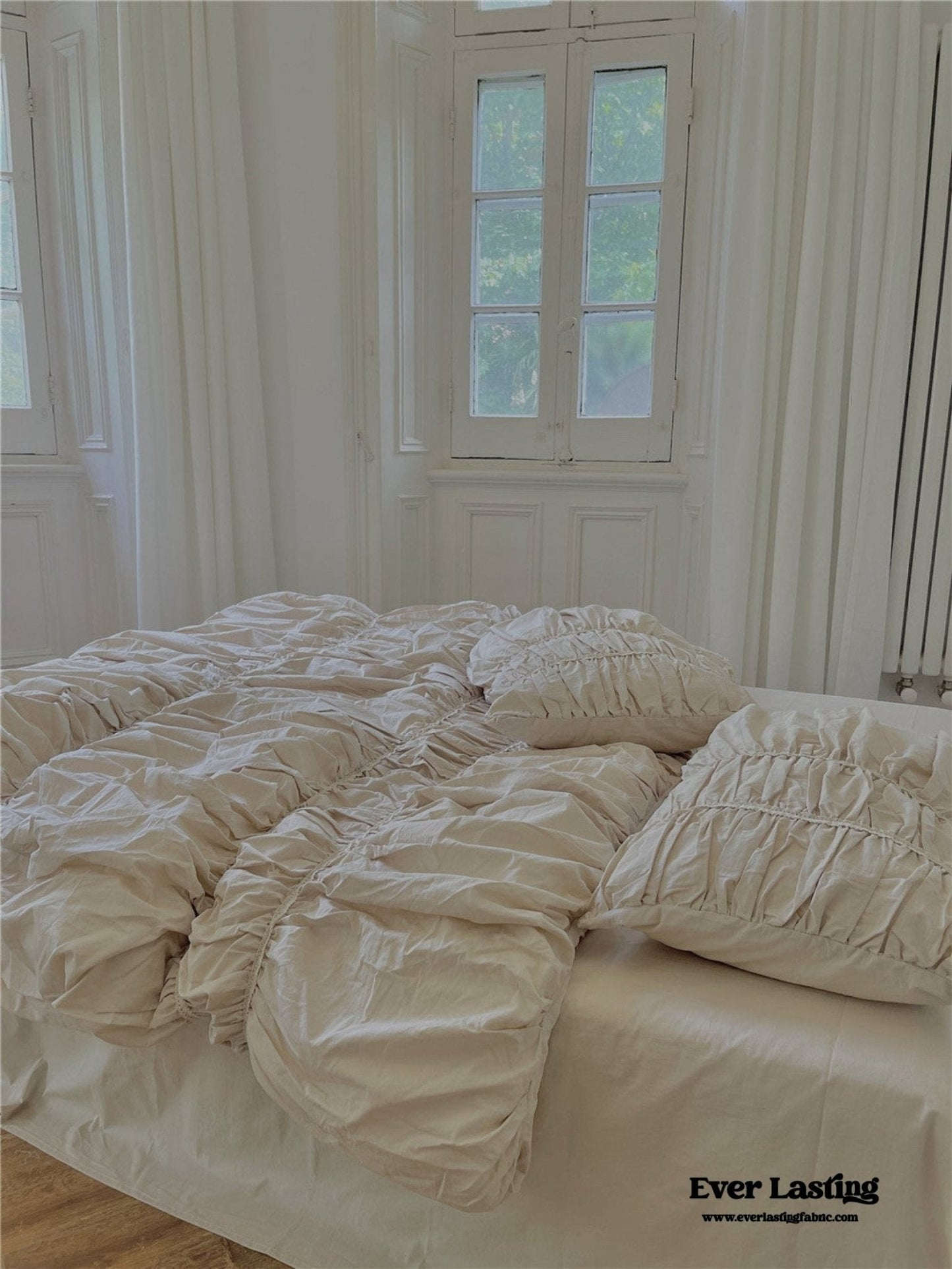 Royal Pillowcases / Beige