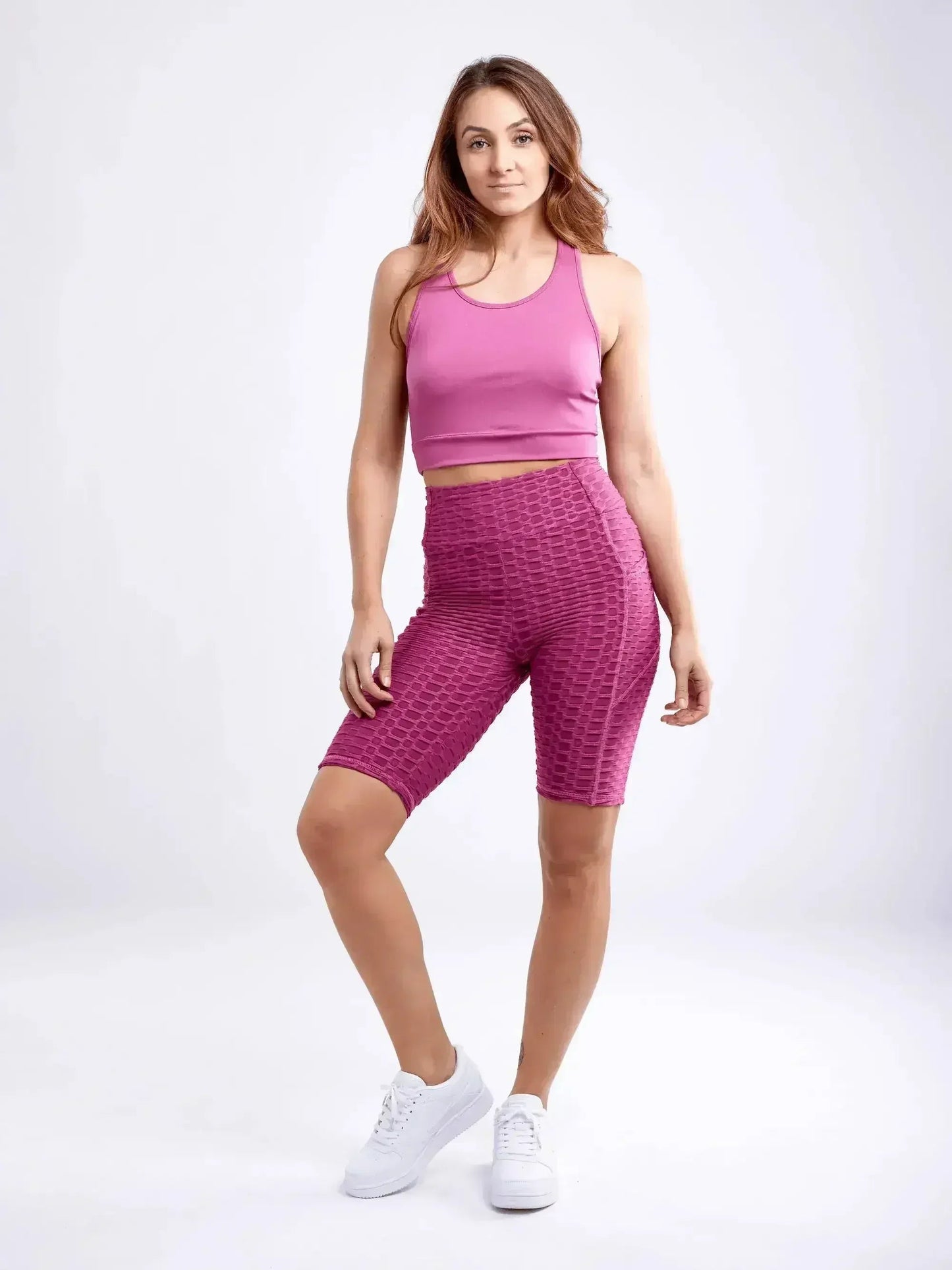 Racerback Training Crop Tank – Lightweight & Breathable for Workouts