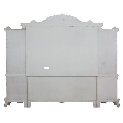 Picardy - Entertainment Center
