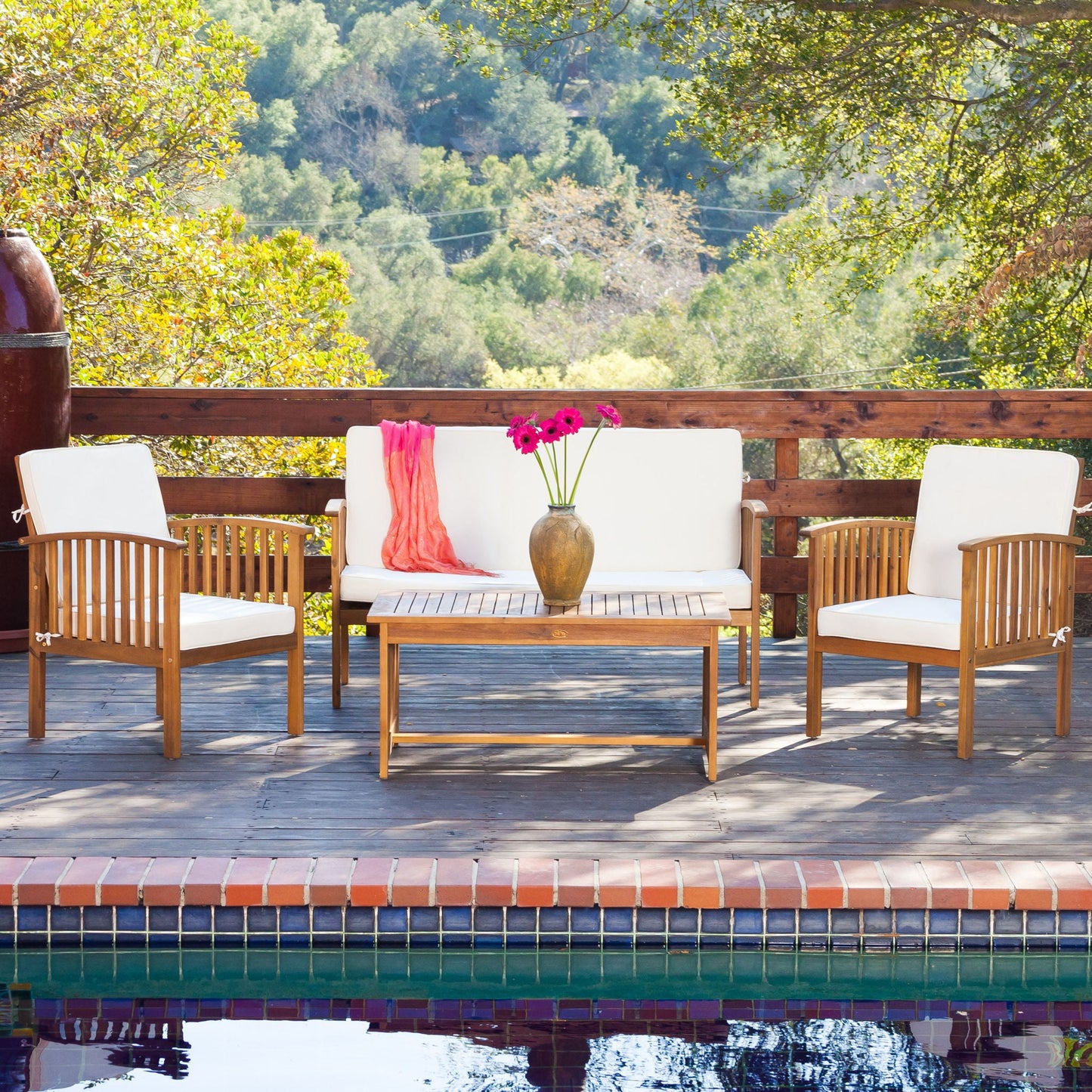 4 Piece Outdoor Chat Set With Water-Resistant Cushions