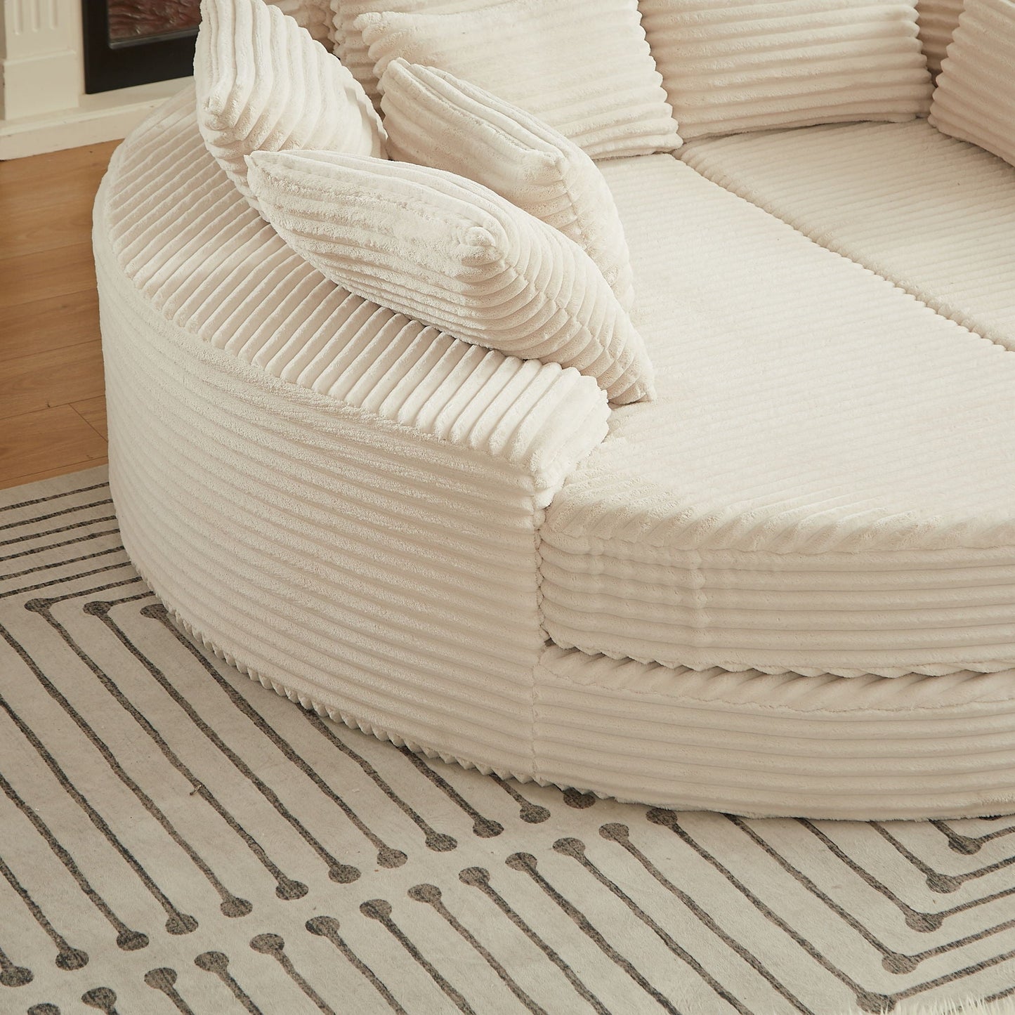 Round Oversized Sofa Bed With 5 Throw Pillows