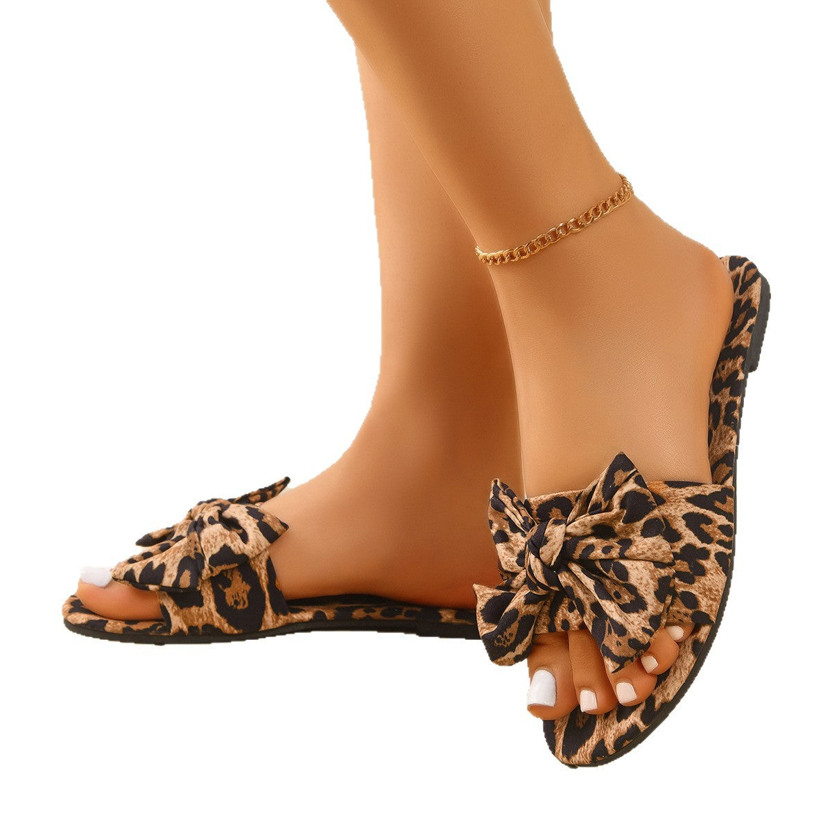 Womens Casual Outdoor Sandals With A Flat Low Heel