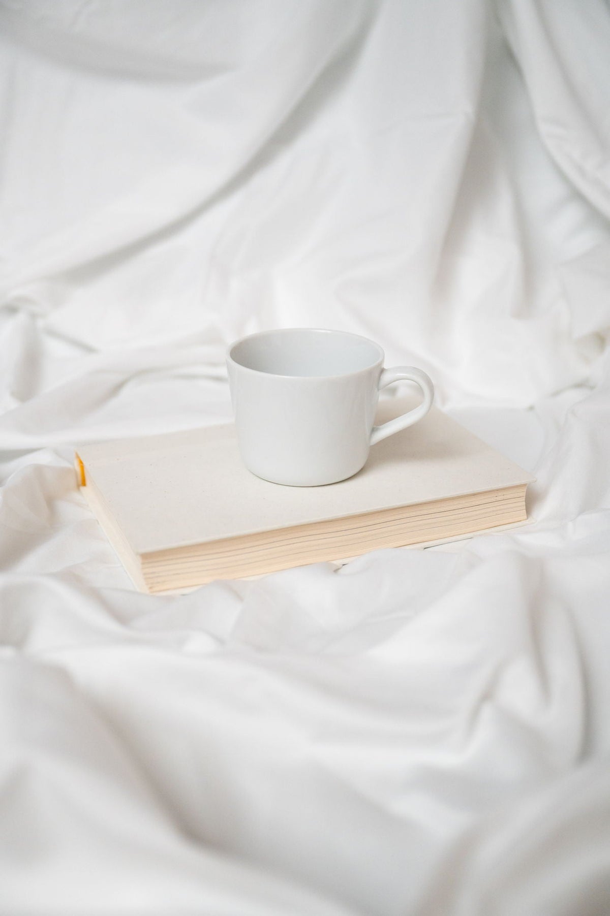 Brushed Hypoallergenic Split Sheet Set