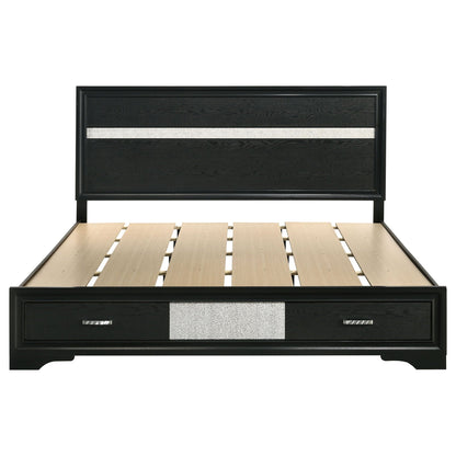 Annie - Panel Bed