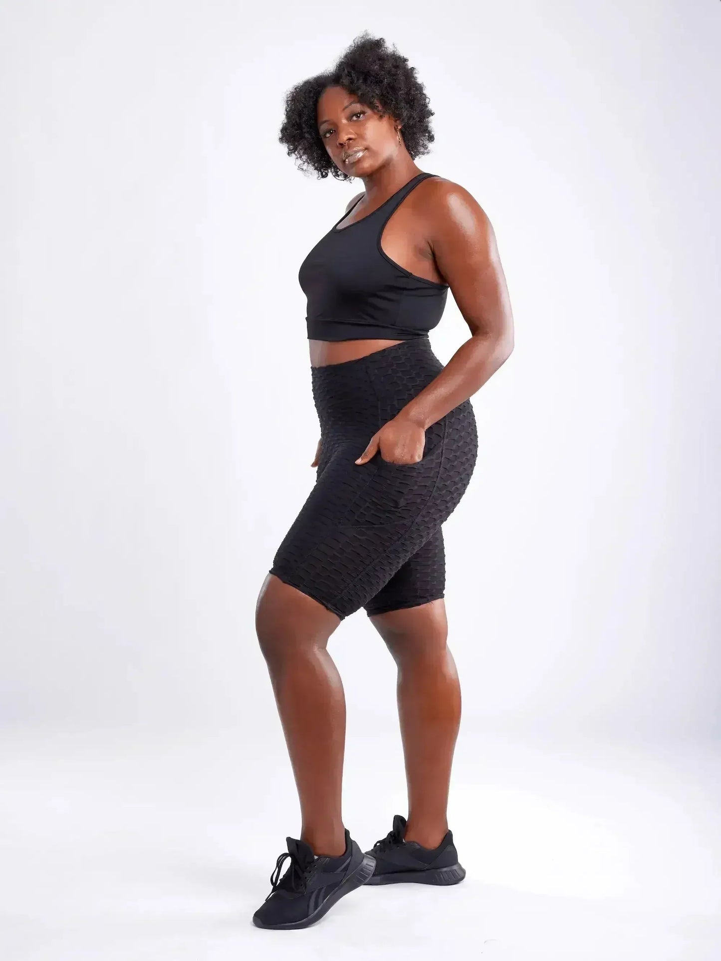 Racerback Training Crop Tank – Lightweight & Breathable for Workouts