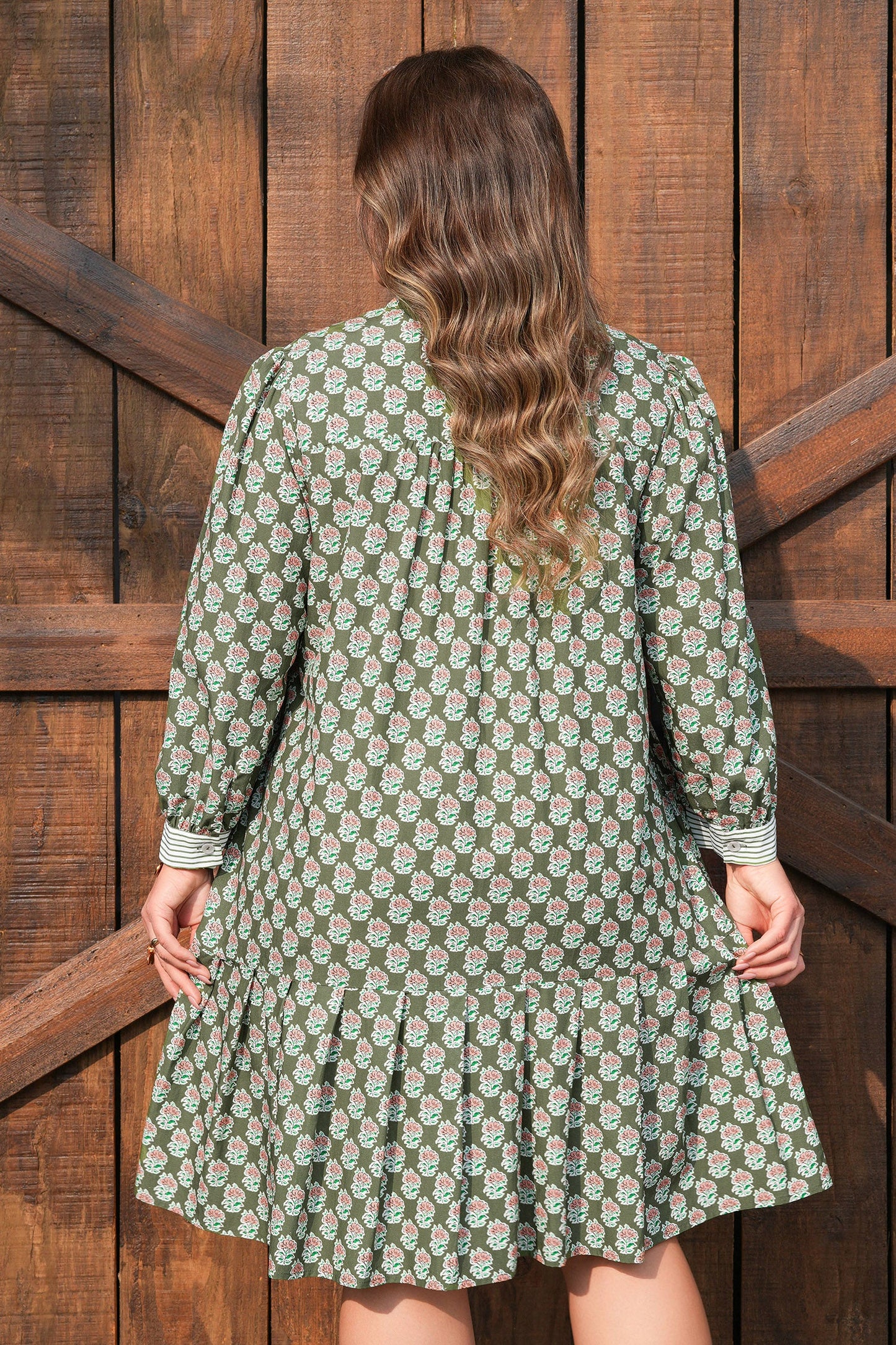 Olivia 4 Sleeve Floral PLUS Dress