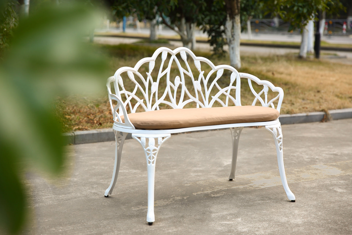 Tulip Patio Garden Bench Metal Park Bench Cast Aluminum Outdoor Furniture