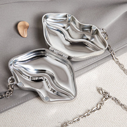 Lip Shaped Small evening Clutch Purse – Stylish Shinny Party Purse, Perfect for Casual Outings, Proms, and Parties