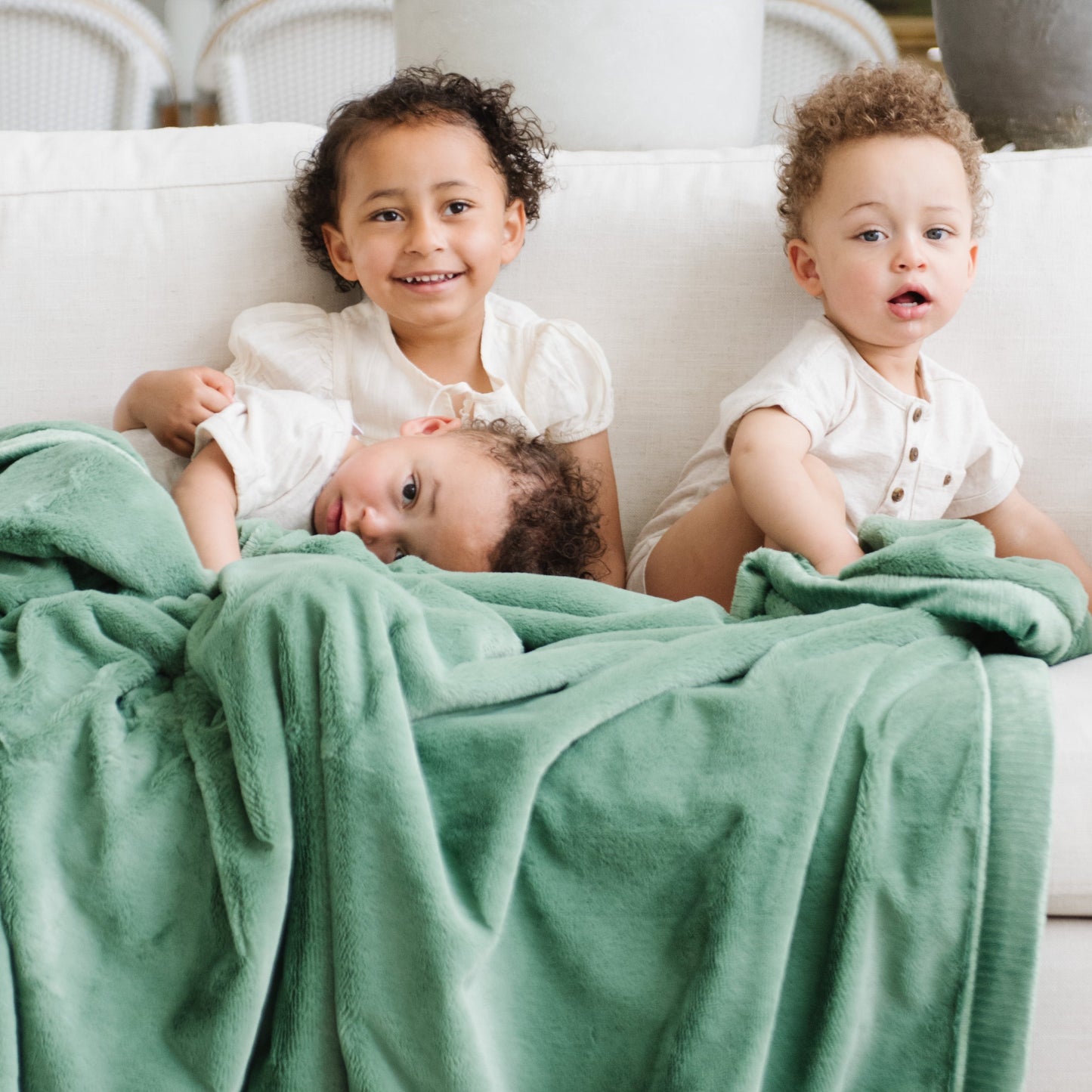 Lush Toddler Blankets by Saranoni