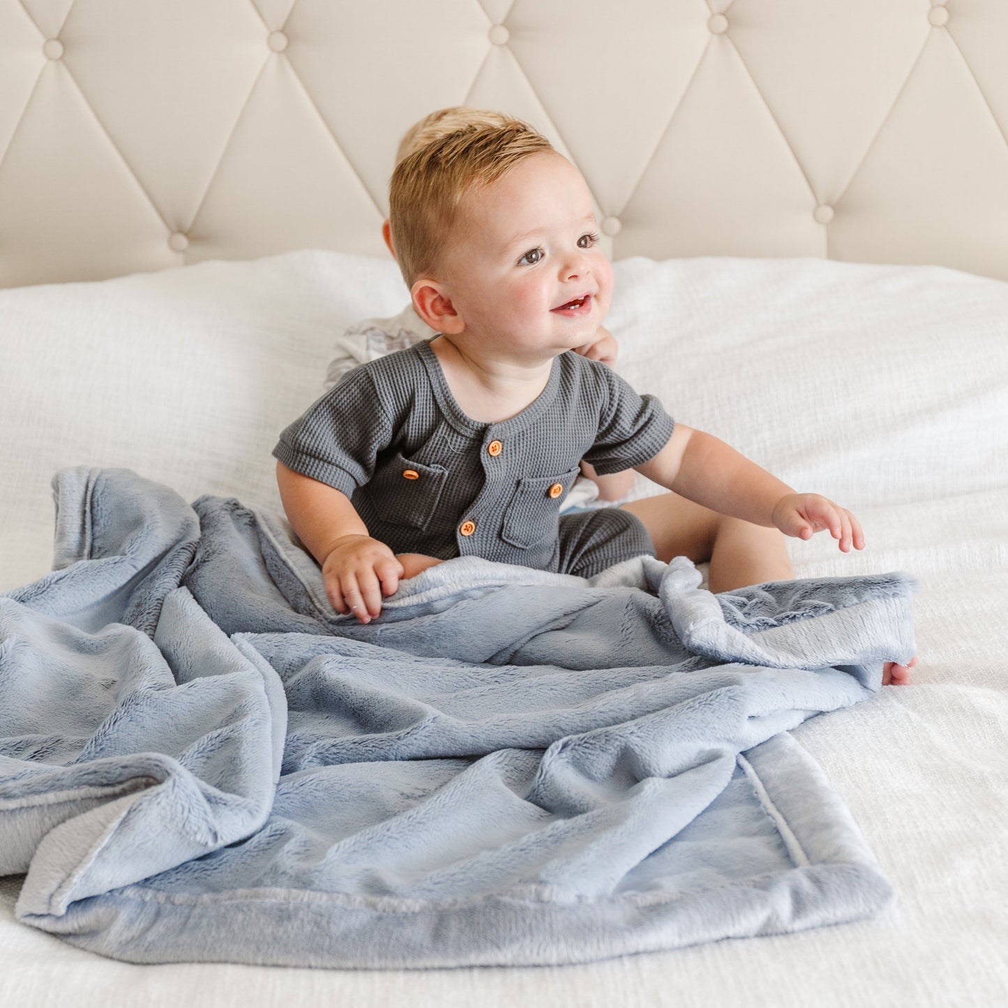 Lush Receiving Blanket 30x40 Inch by Saranoni