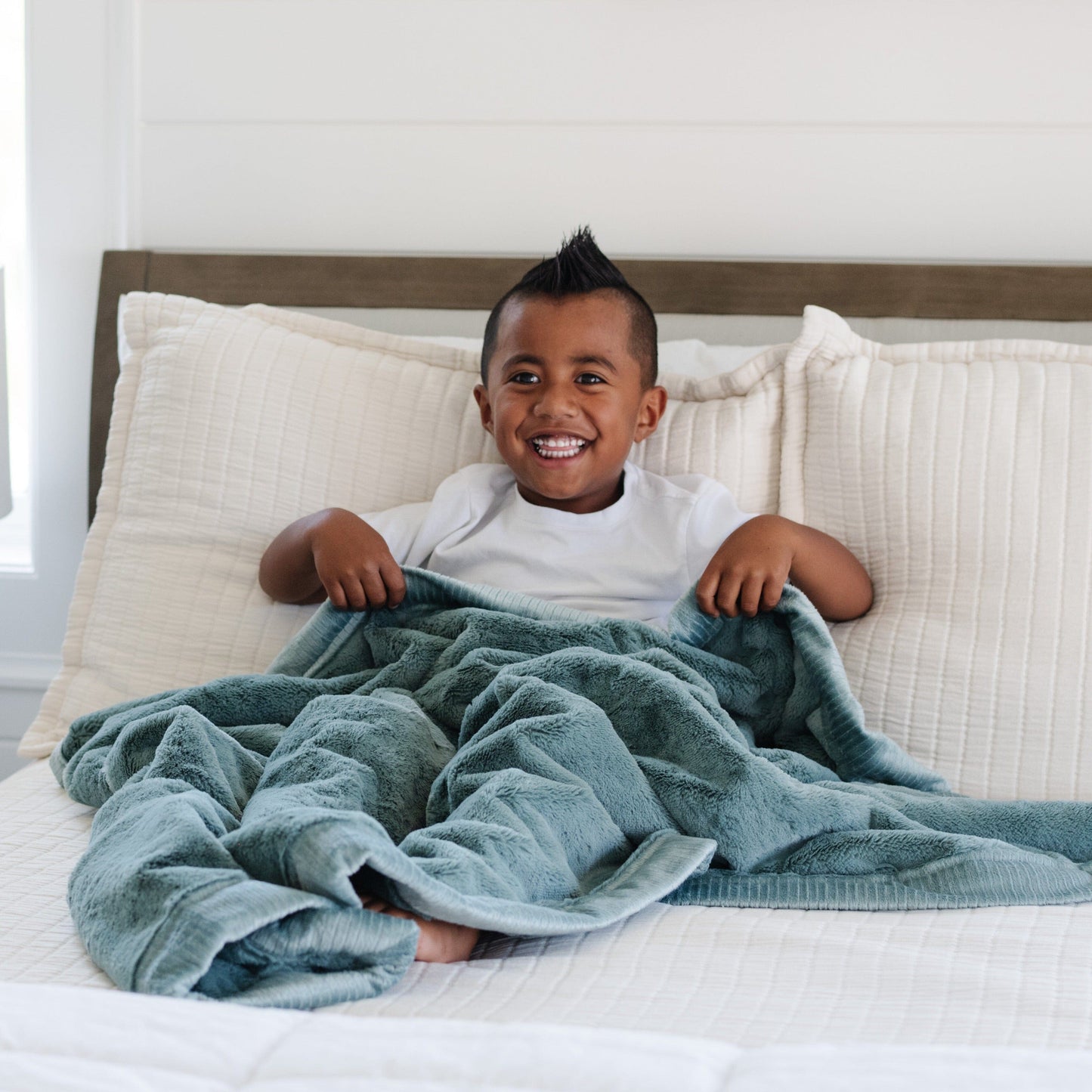 Lush Toddler Blankets by Saranoni