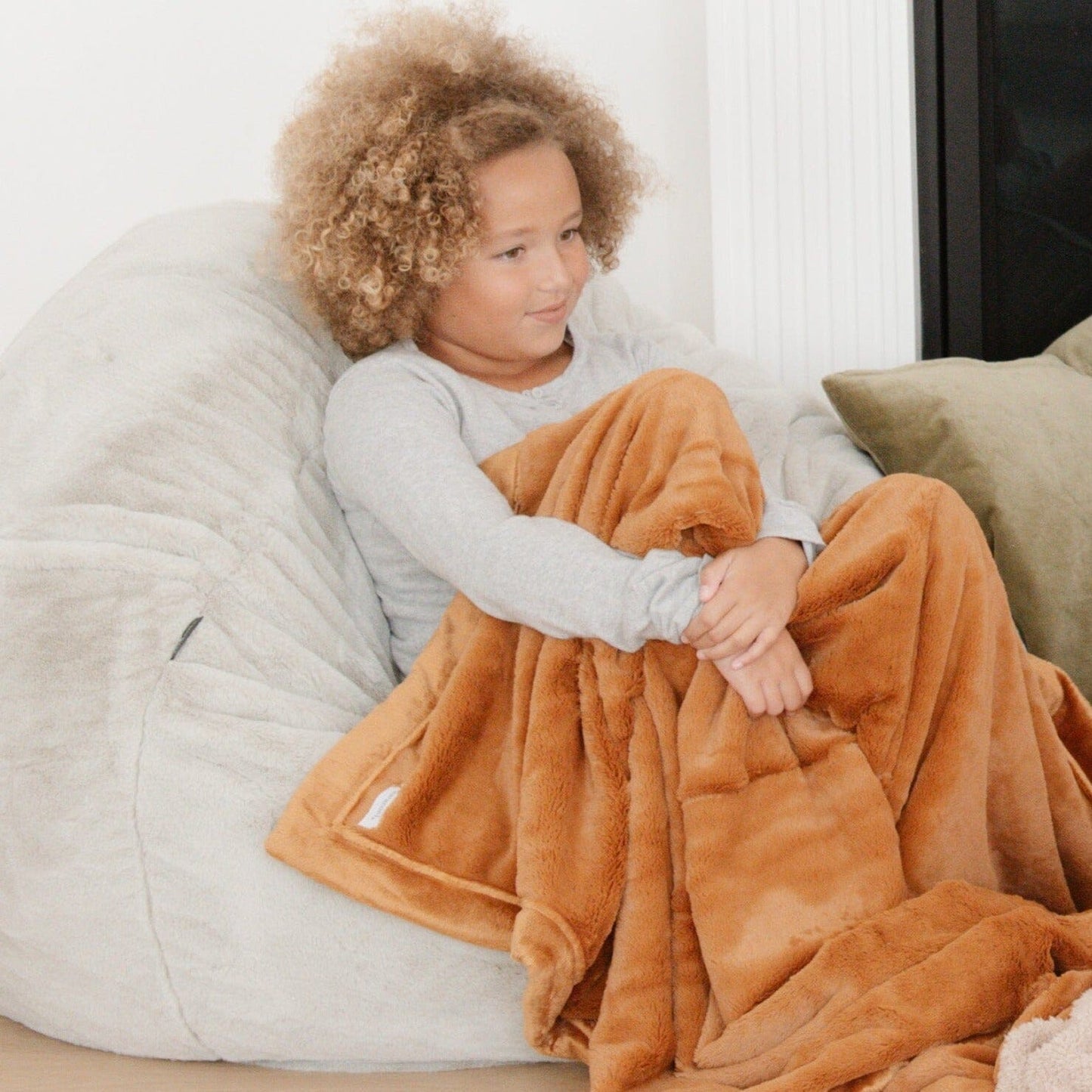 Lush Toddler Blankets by Saranoni