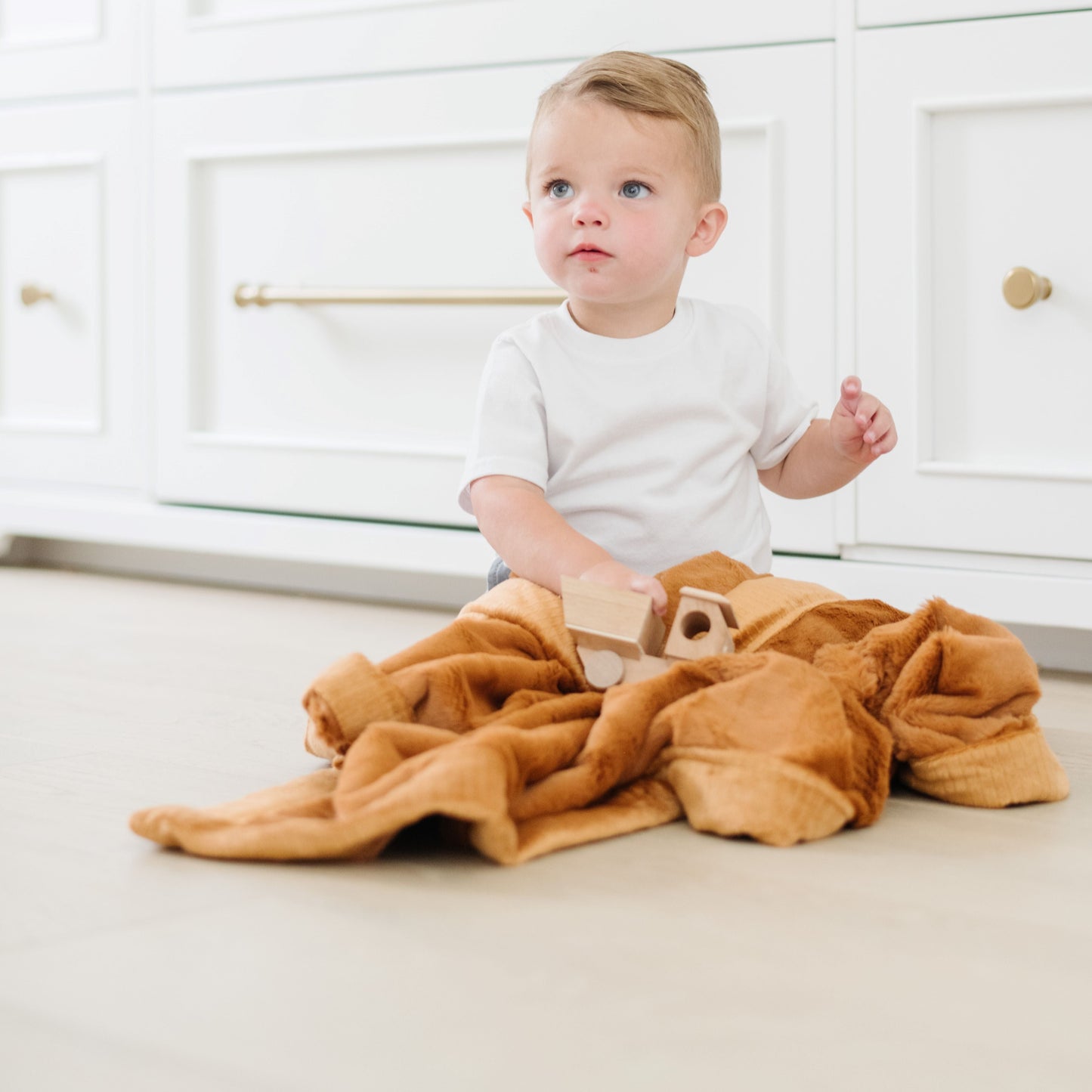 Lush Receiving Blanket 30x40 Inch by Saranoni