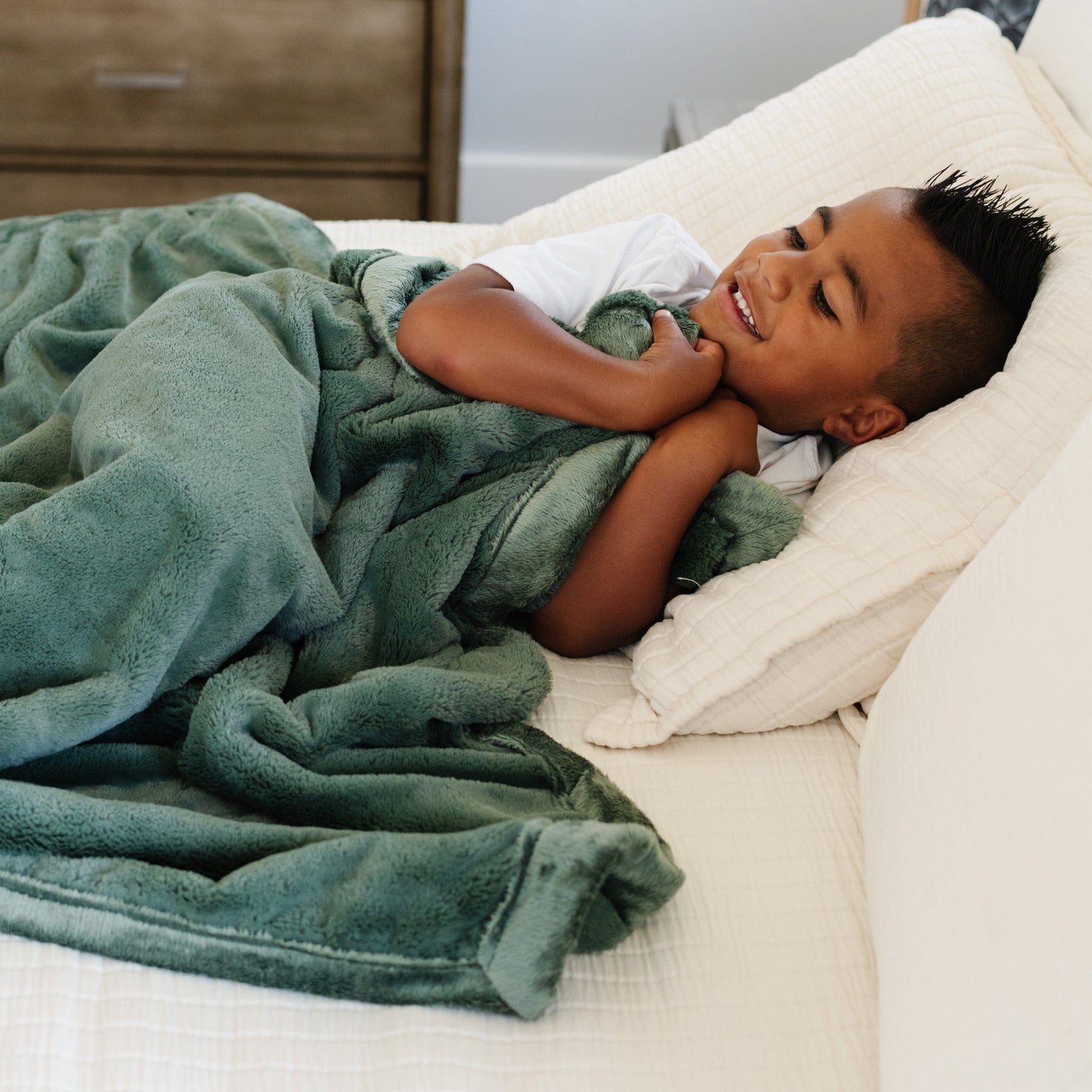 Lush Toddler Blankets by Saranoni