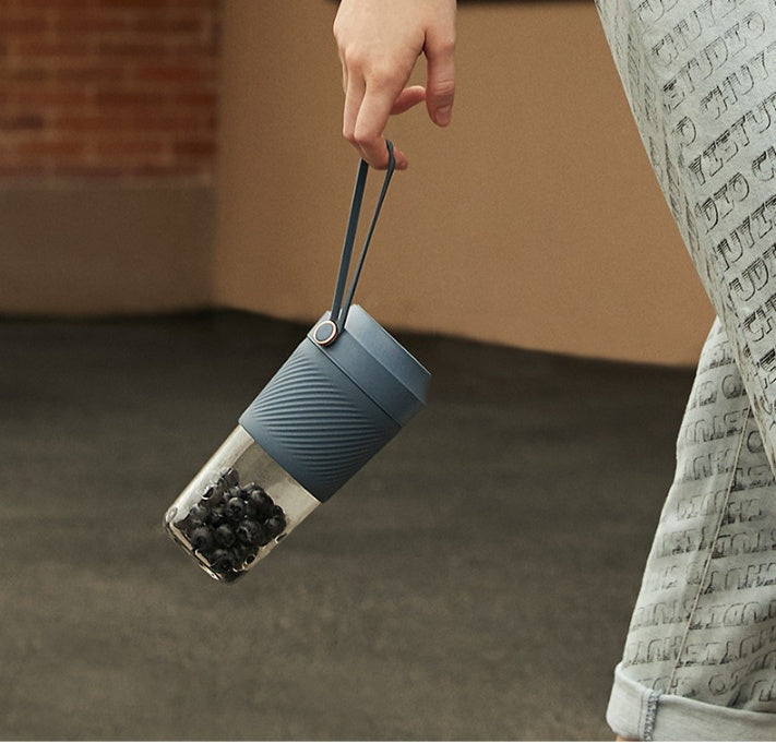 Portable Rechargeable Juicer for Smoothies and Juices On-the-Go
