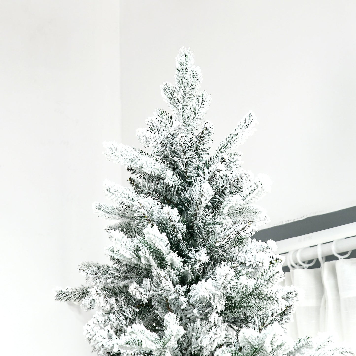 HOMCOM 9 Foot Pine Snow Flocked Artificial Christmas Tree