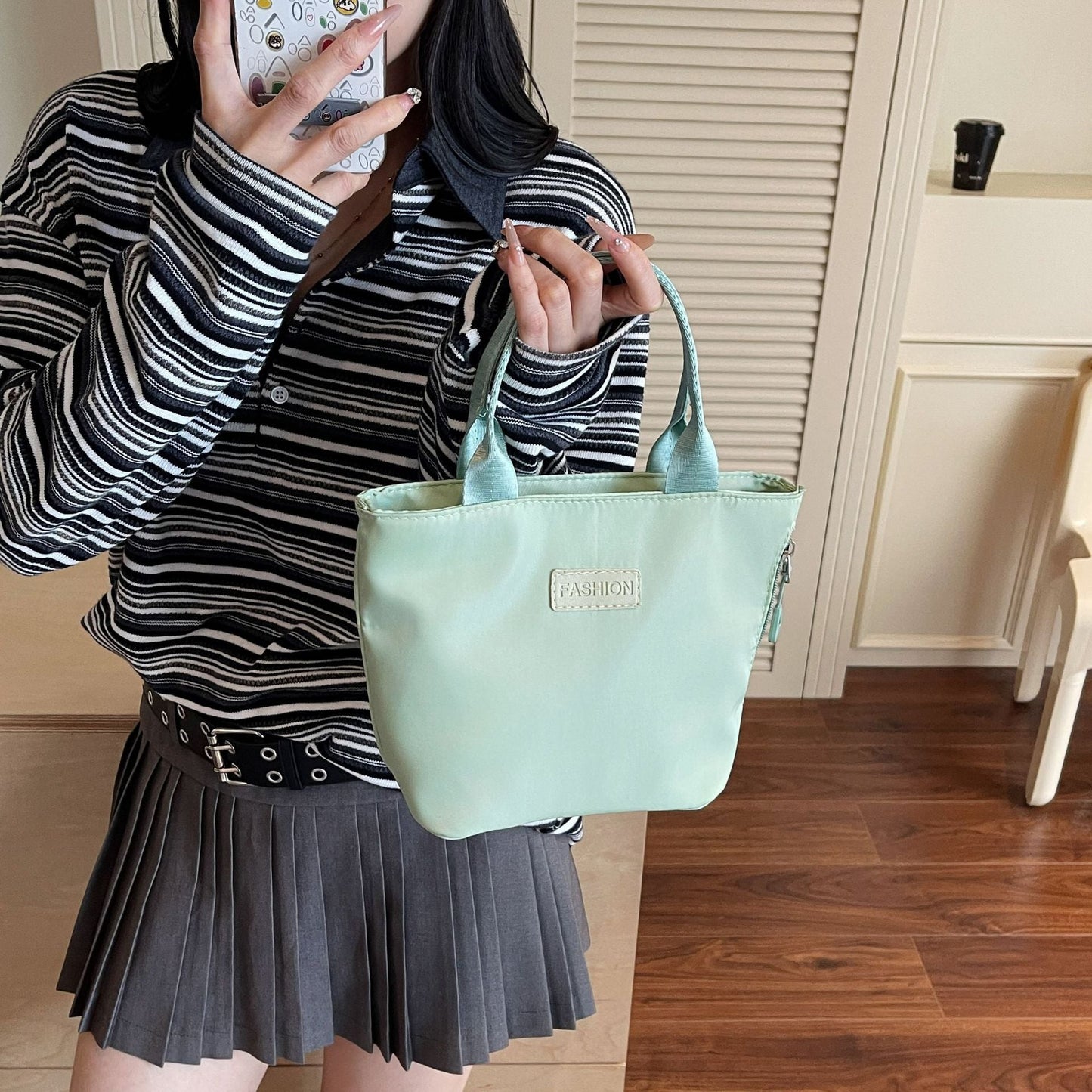 Fashionable Womens Ba Casual Fabric Tote Versatile Commuter Handbag