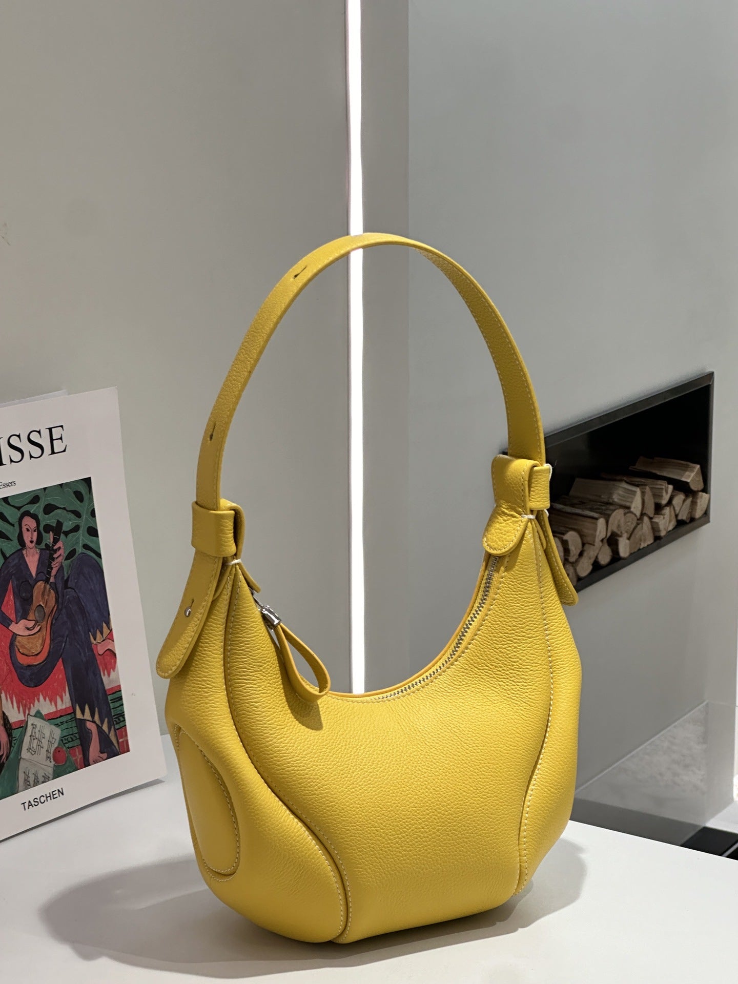 New Soft Leather Luxury-style Bag, Underarm Bag With A High-end Feel, Large Capacity Tote Bag, First Layer Cowhide Crossbody Bag