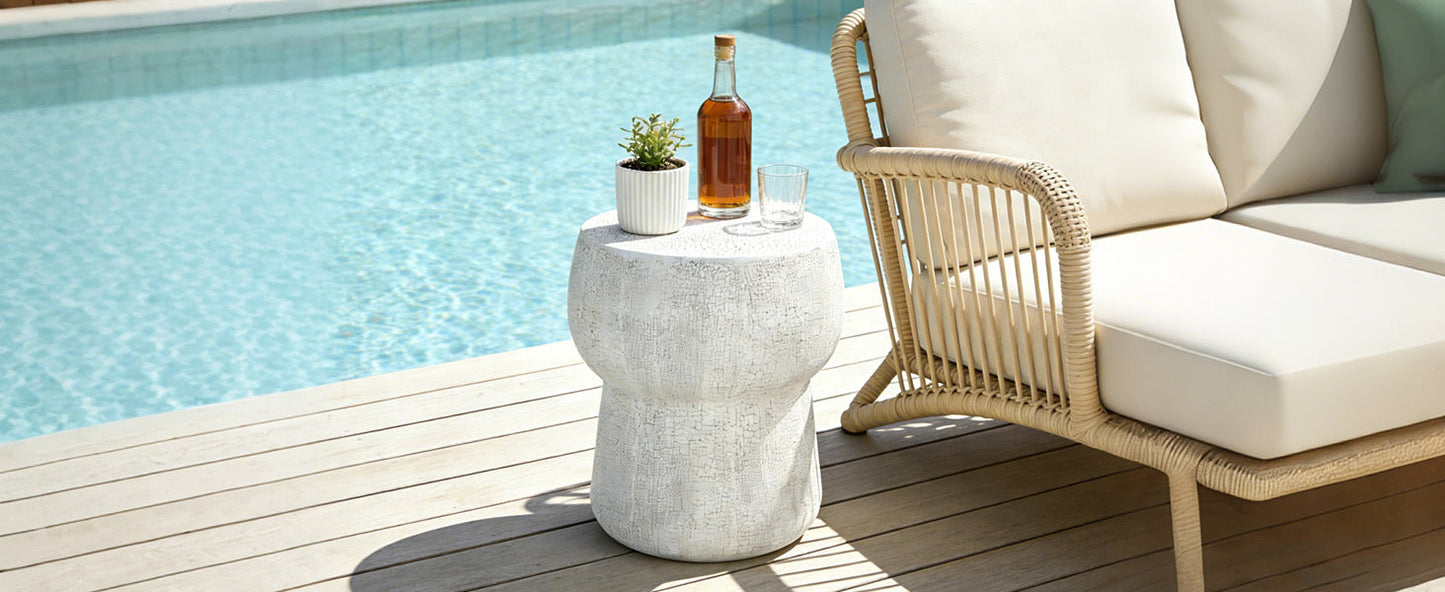 U_Style Outdoor Patio Accent Table With Crack Process