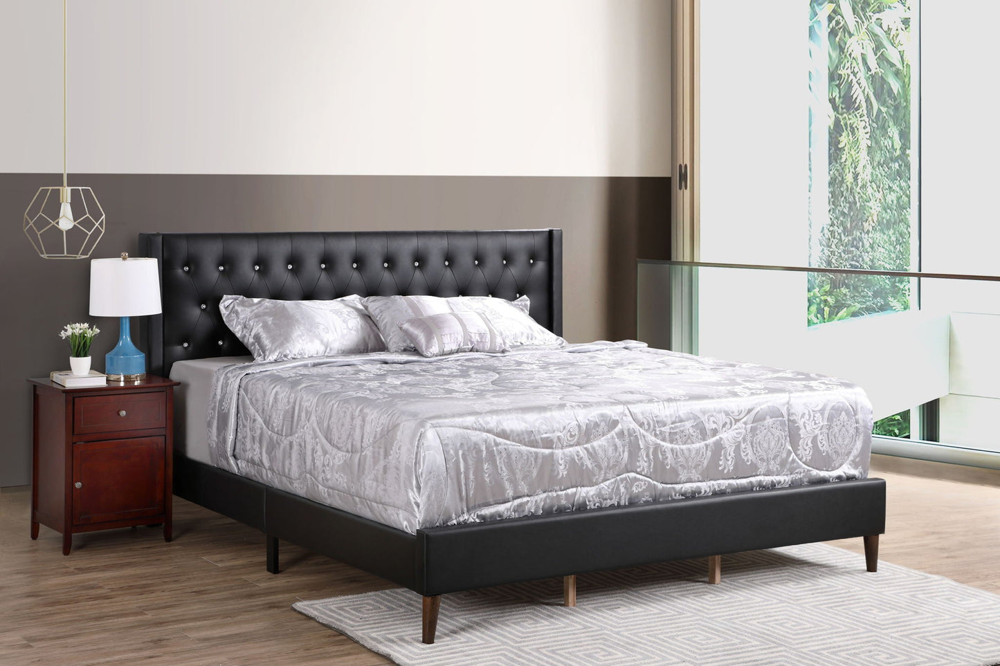 Stylish Bed For Spacious Rooms Contemporary