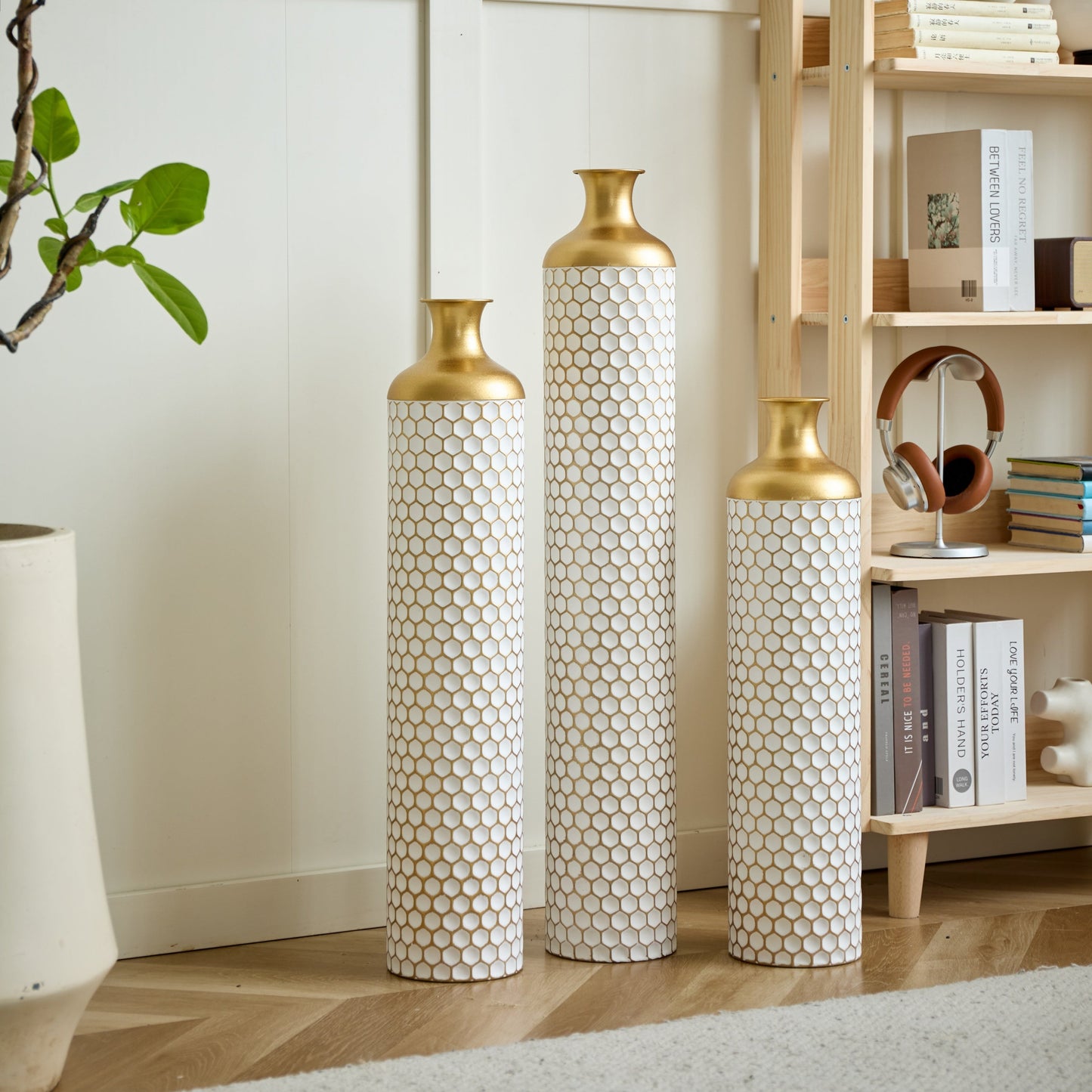 3-Piece Modern Metal Vase Set - White & Gold