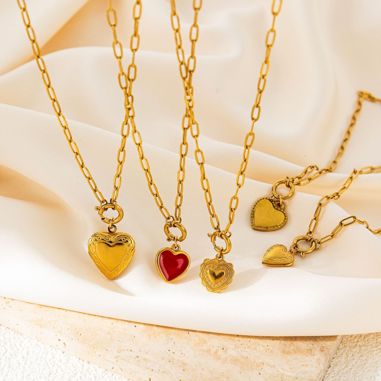 Love Valentine's Day Cross-border DIY Pendant Red