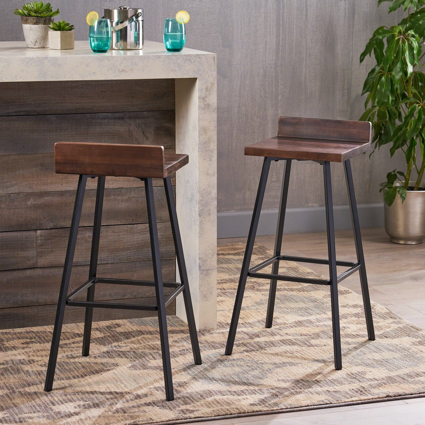 Outdoor Bar Stool With Low Backrests And Wood Seats (Set of 2)