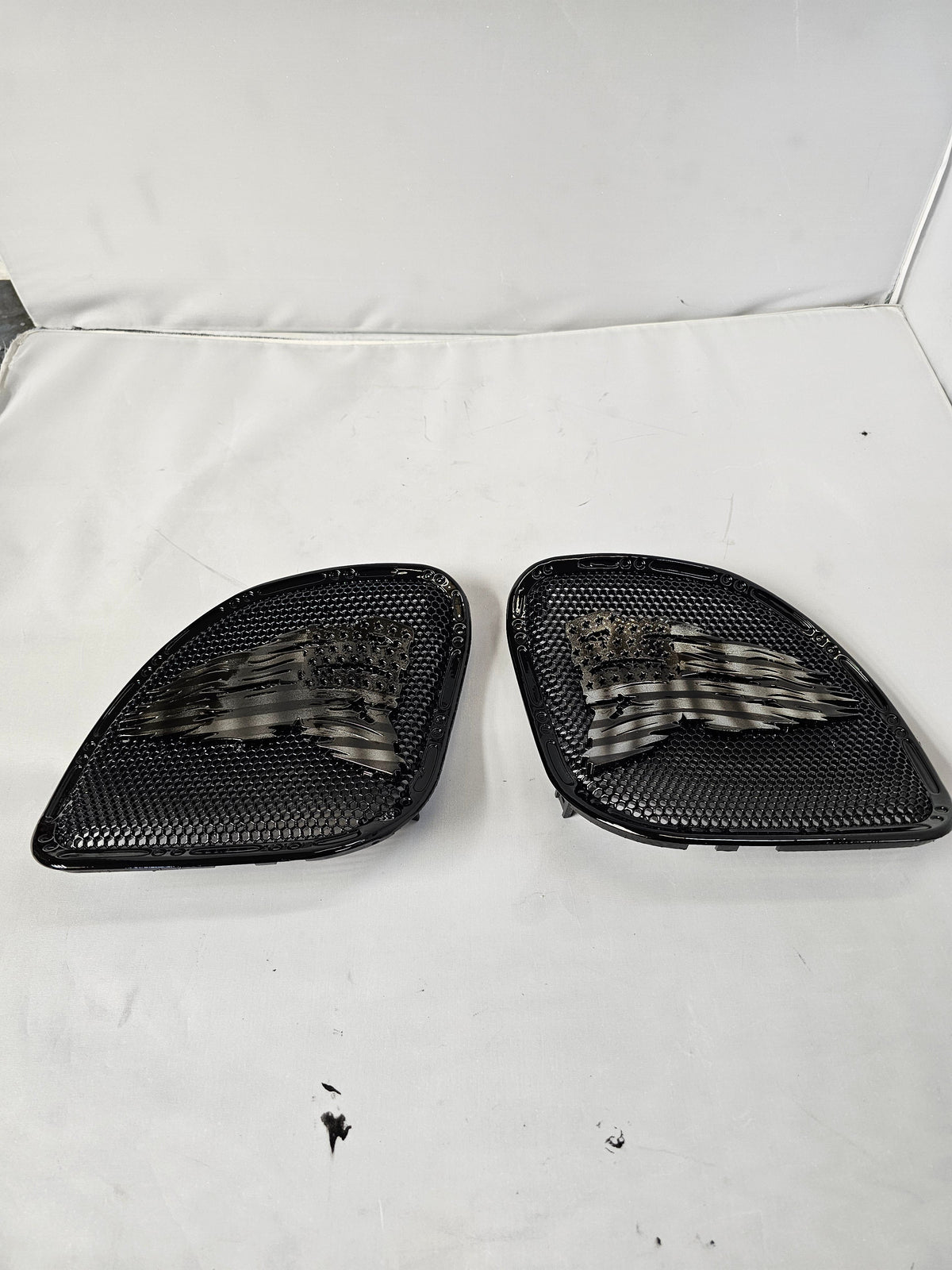 98-2024+ Road Glide 3D tattered flag speakers grill covers set