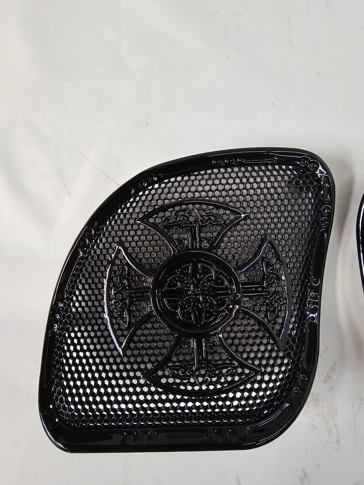 98-2024+ Road Glide 3D Celtic cross speakers grill covers set
