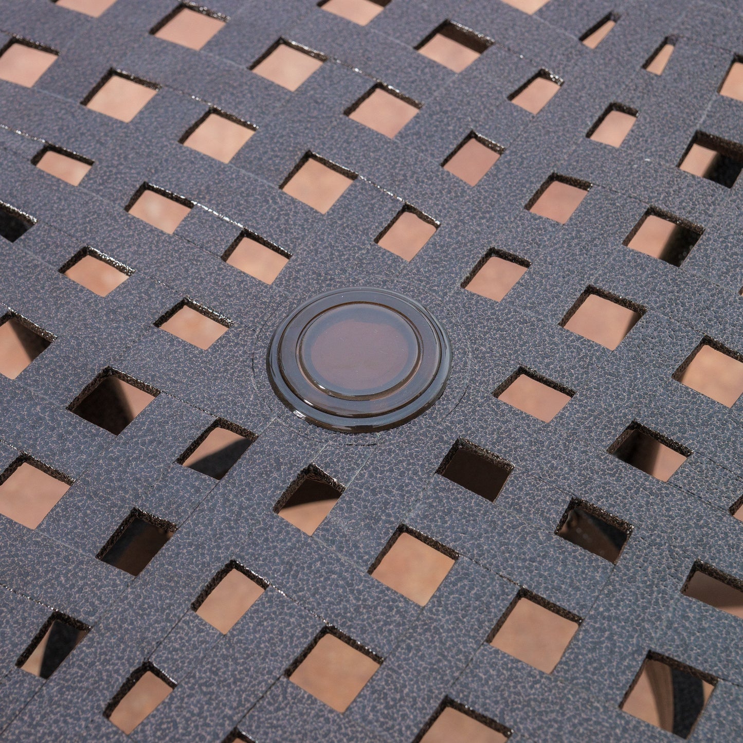 Phoenix 48in Round Table