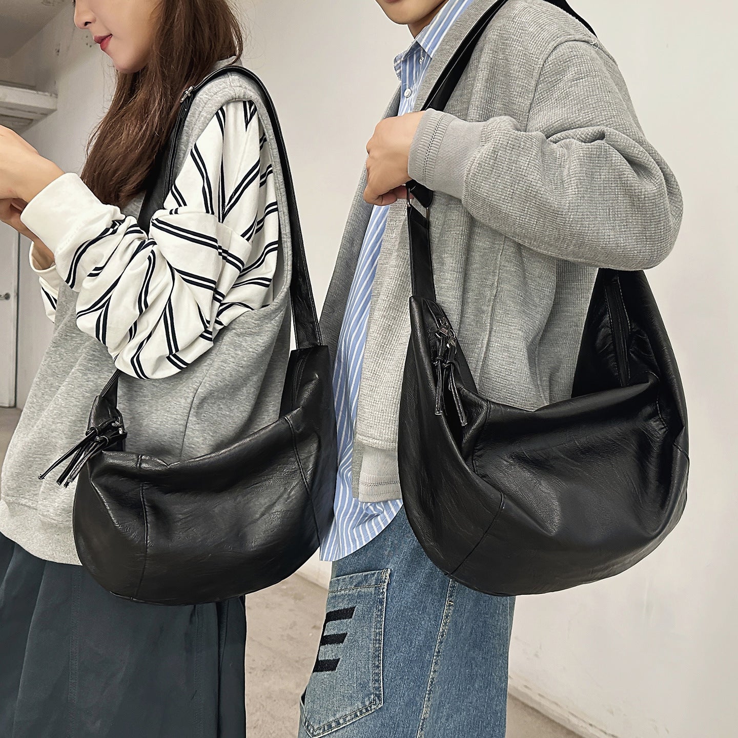 Large-capacity Motorcycle Riding Bag, Cool And Unique Crossbody Bag, Simple Single-shoulder Crossbody Bag